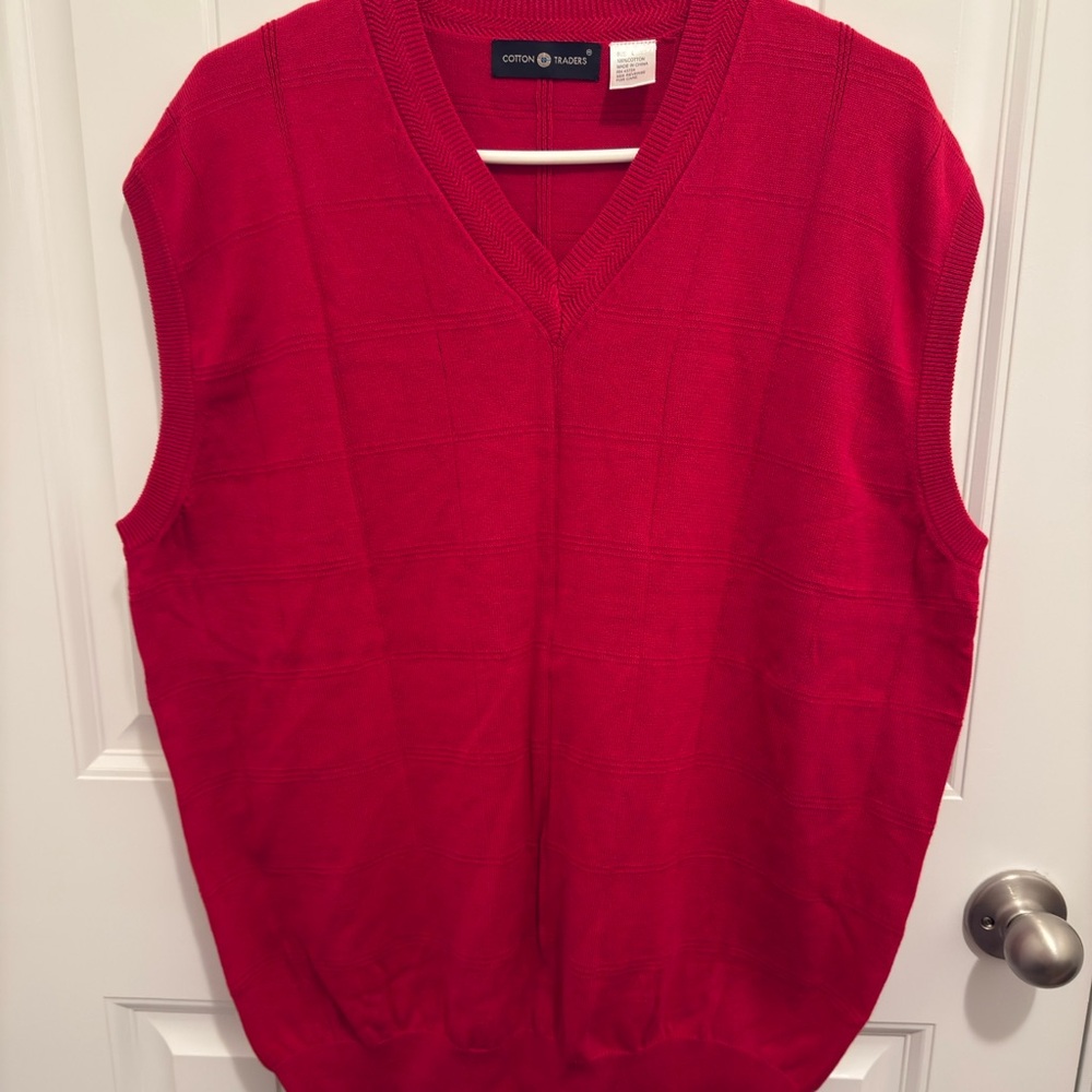 Cotton Traders Mens Red V-Neck Sweater‎ Vest 100% Cotton Grid Pattern Size L